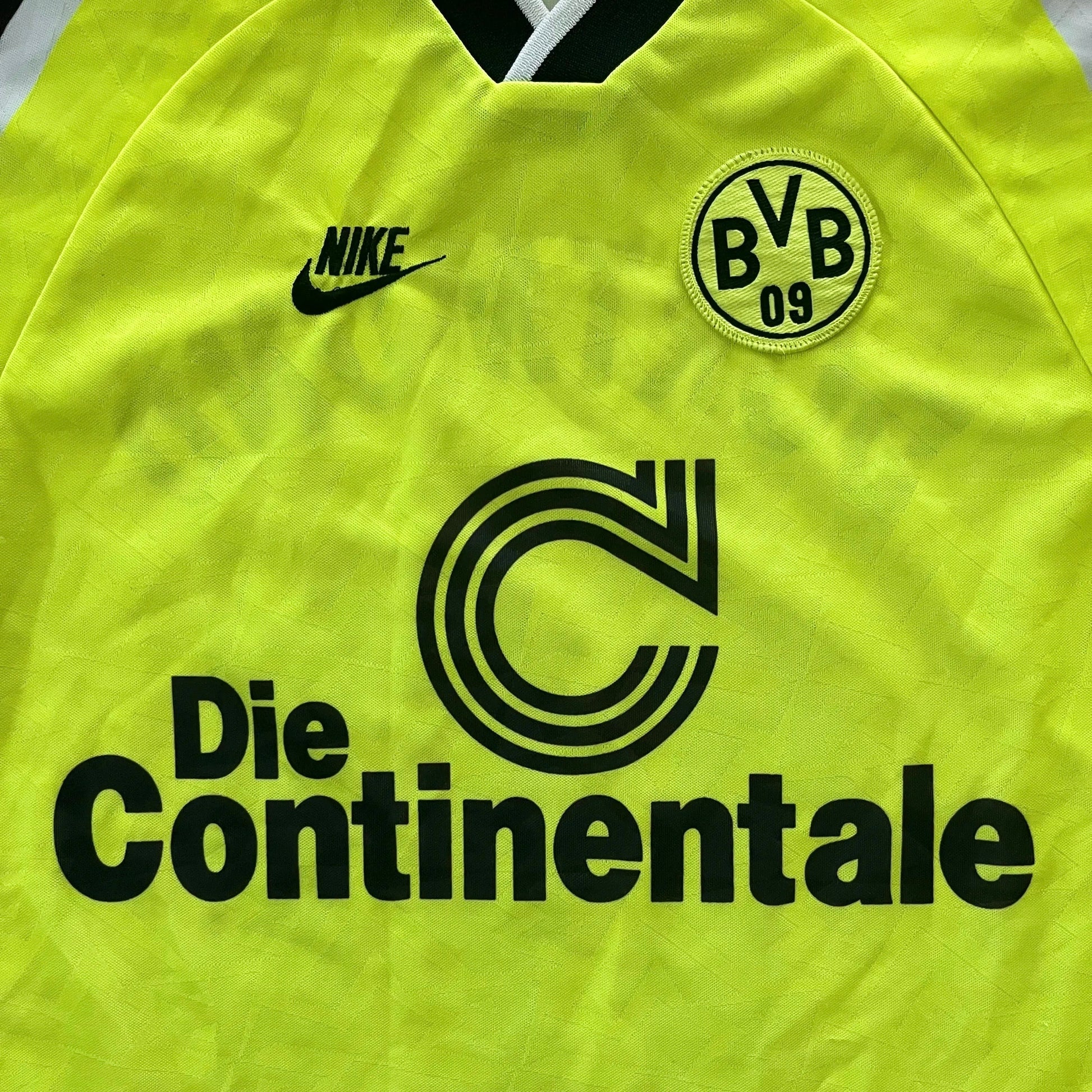 1995-96 Borussia Dortmund Home Jersey #10 - (S) | Nike| Added Time Kits Vintage Soccer Jersey Shop